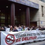 Euskal sindikatuen elkarretaratzea Bilboko Justizia Jauregian