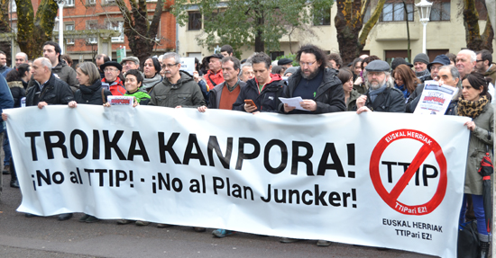 Troikaren politika neoliberalak eta TTIP akordioa salatu ditu Euskal Herrian TTIPari EZ! Kanpainak Bilbon