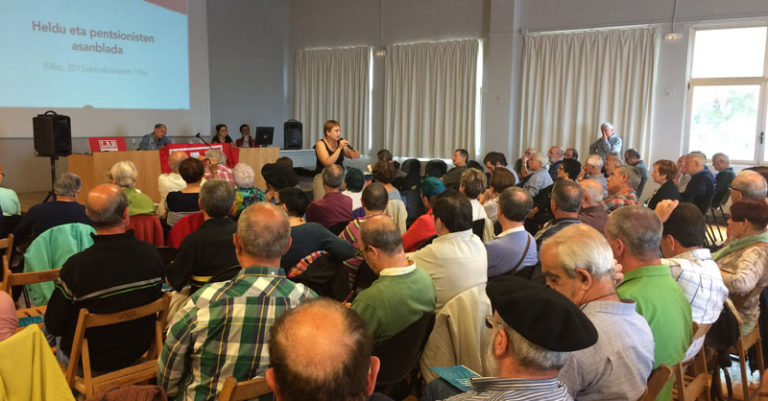 LABeki Heldu eta Pentsiodunen Batzarrak bizi baldintza duinen alde borrokatzeko beharra aldarrikatu du