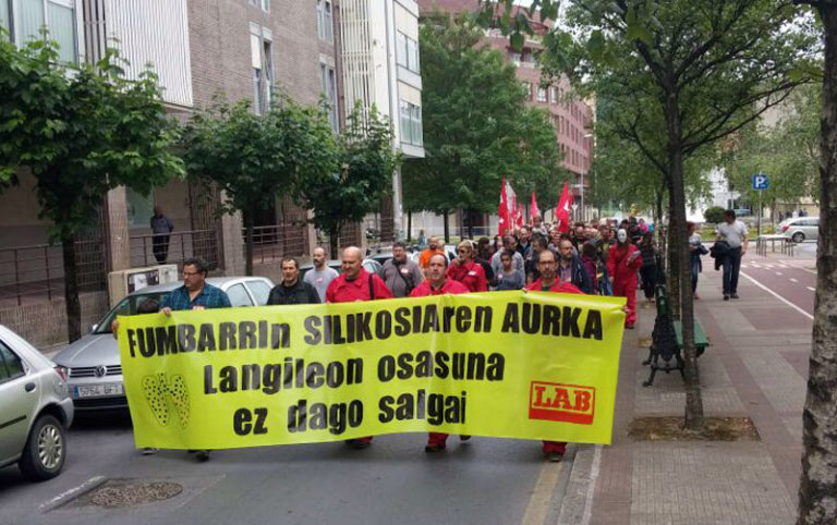 Silikosiaren aurkako manifestazioa Durangon