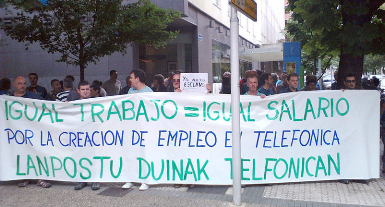 Lanpostu duinen alde mobilizatu dira Telefónicako langileak