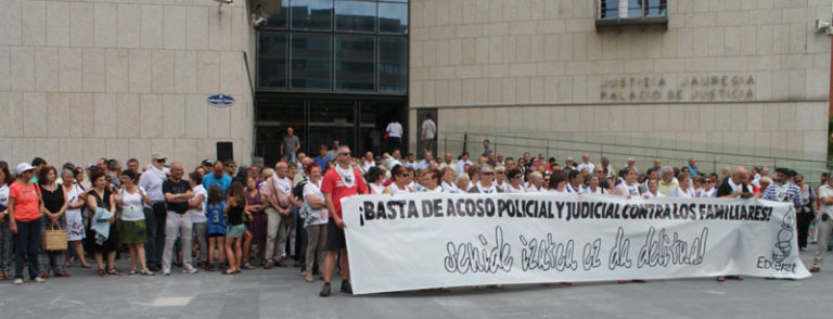 Presoen senideei elkartasuna, “senide izatea ez da delitua”