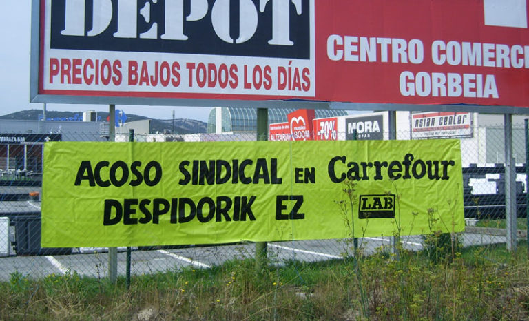 LABek Carrefourren jazarpen sindikala salatu du Gasteizen