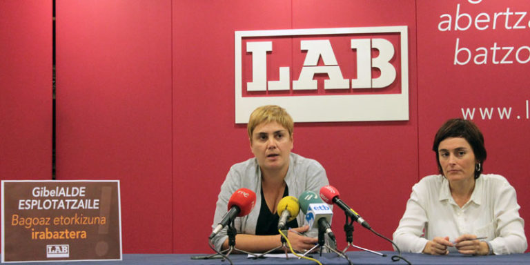 LABek Gibelalderen dimisioa eskatzen du