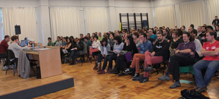 Pauso bat harago eman dugu eredu sindikalaren inguruko eztabaidan