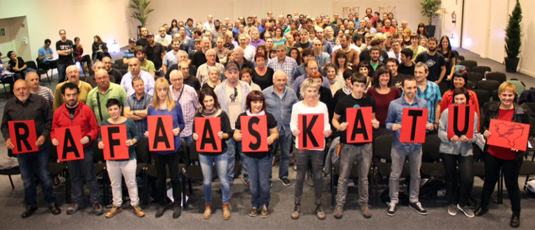 Rafa Diez eta Arnaldo Otegi askatu! Urriaren 17an denok Donostiara
