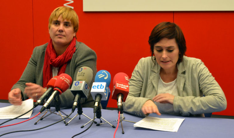 Elkarrizketa sozialeko mahaia bertan behera uzteko eskatzen dugu