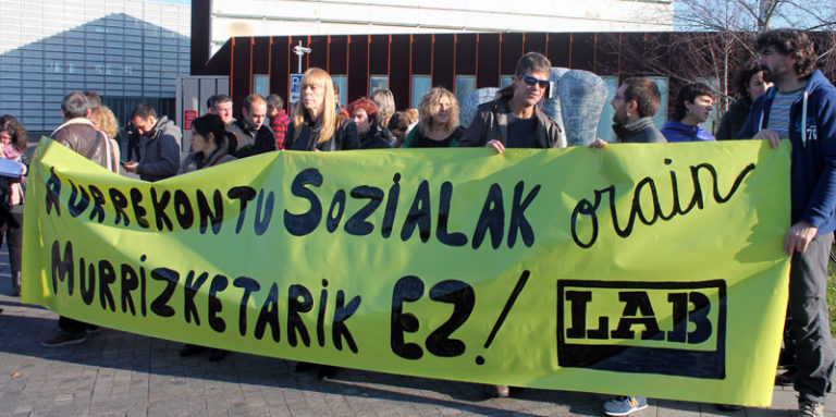 EAJ eta PSEren Gipuzkoako aurrekoentuek ez dute ongizate ereduaren aldeko aposturik egiten