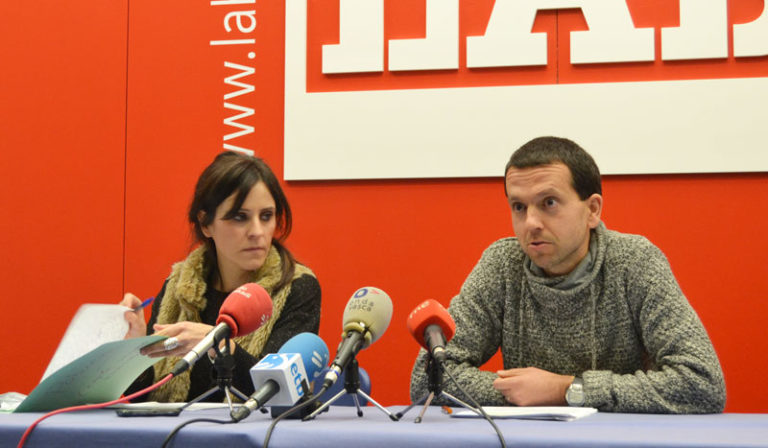 Hazkunde ekonomikoan sartu arren, pobreagoak gara