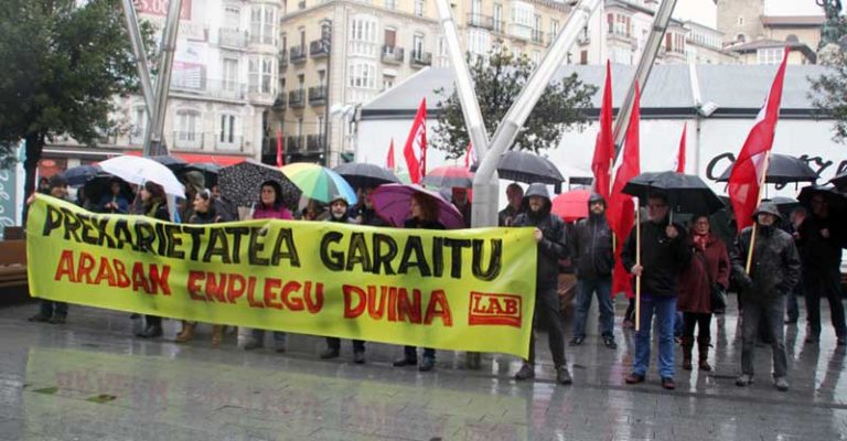 Prekarietatea borrokatzea langileon eskubideak defendatzea da