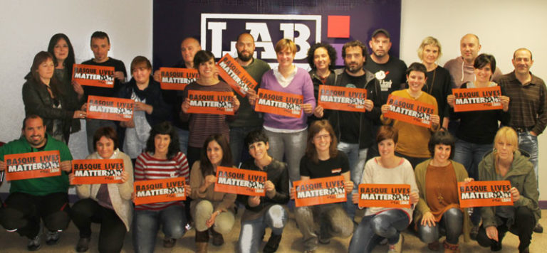 Madrilen hasiko den epaiketa politikoa salatzen dugu