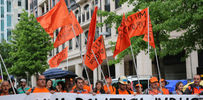 ACBren etorkizunari baiezkoa ematea eskatzen dugu