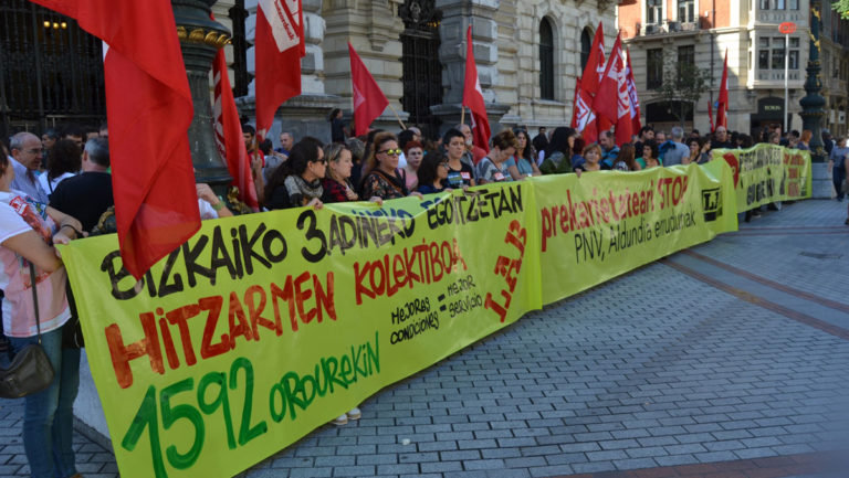 Langileen alde egin beharko lukete EAJ eta Aldundiak