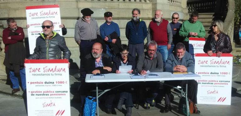Pentsionistak Martxanek Herri Ekimen Legegilerako beharrezkoak diren sinadurak bildu ditu