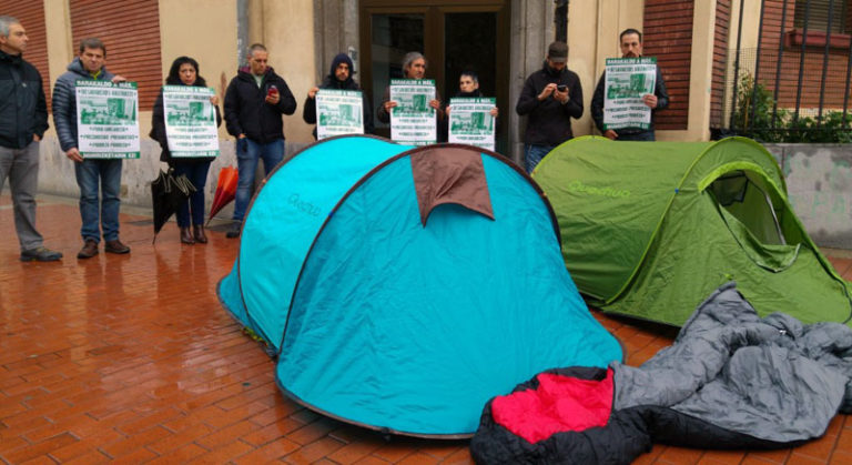Etxegabetzeen sarraskia salatu dugu Barakaldon