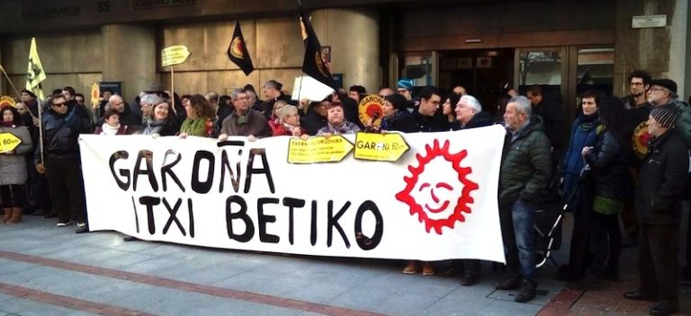 Hemos salido a la calle para pedir el cierre definitivo de Garoña