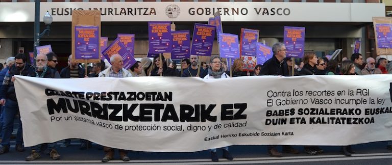 Ainhoa Etxaide: «Las personas han de estar en el centro de la política, no el mercado»