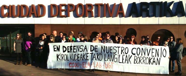 Las y los trabajadores del sector de Gestión Deportiva de Nafarroa protestan en defensa del convenio