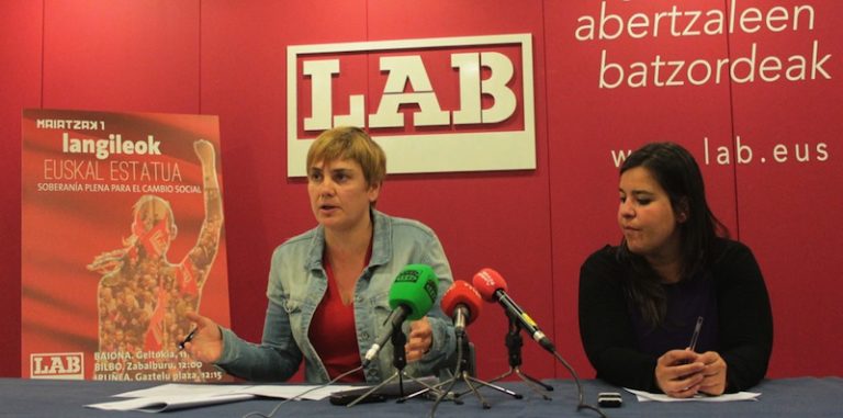 Ainhoa Etxaide: “Aurrekontu hauekin emakume asko eta asko pobreziara kondenatuko dituzte”