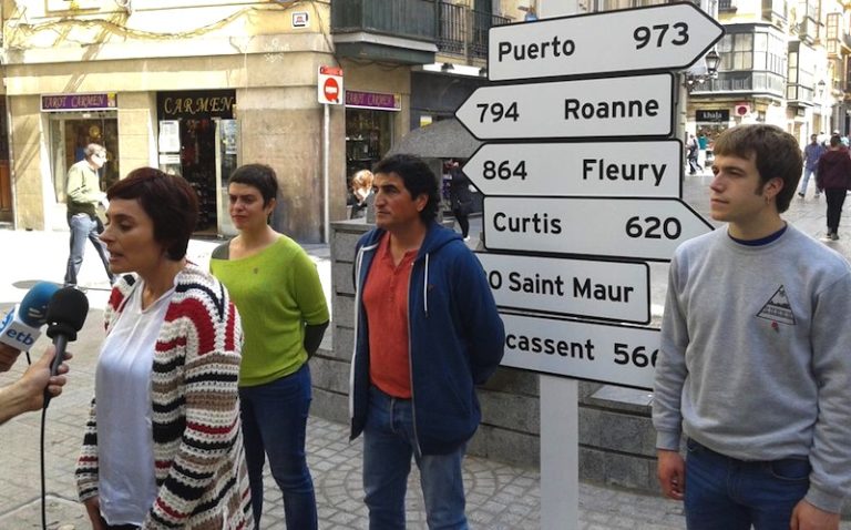 Espetxeetara antolatutako martxekin egin dugu bat