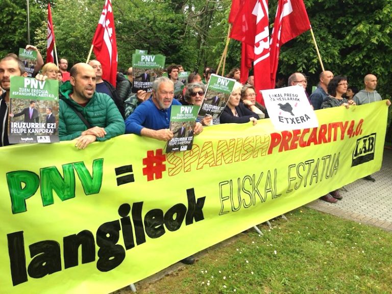 Espainiatik dakarten industria ereduak prekarietatean murgilduko gaitu