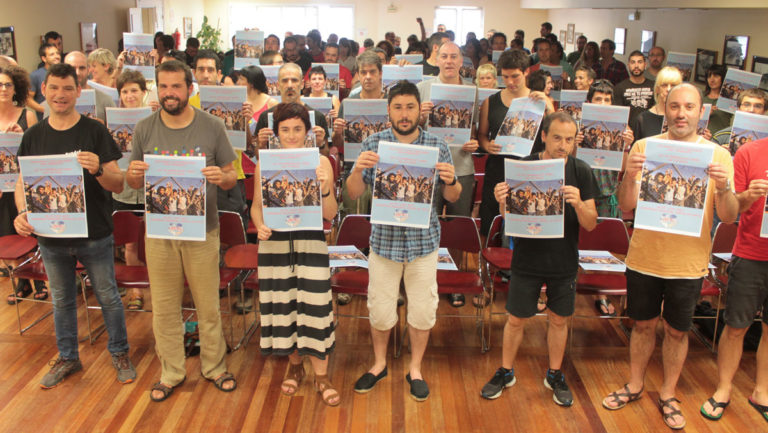 LABeko Nazio Biltzarrak errefuxiatuei elkartasuna eta babesa adierazi die