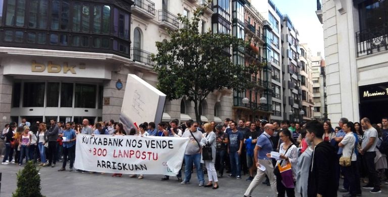 La plantilla de Informática de Euskadi ha realizado paros y movilizaciones