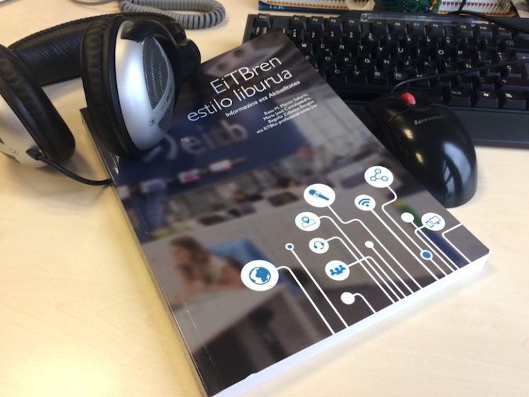 El Libro de Estilo de EITB no satisface los criterios comunicativos que necesita el medio de comunicación público de Euskal Herria, ni en contenido ni en forma