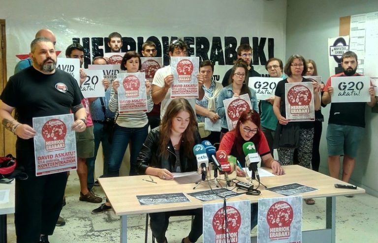 Hanburgon atxilotutako David askatzeko exijitu dugu