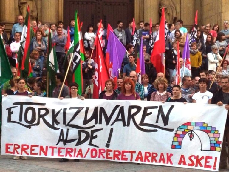 Oreretako lau gazteak libre uzteko exijitu dugu hainbat sindikatuk