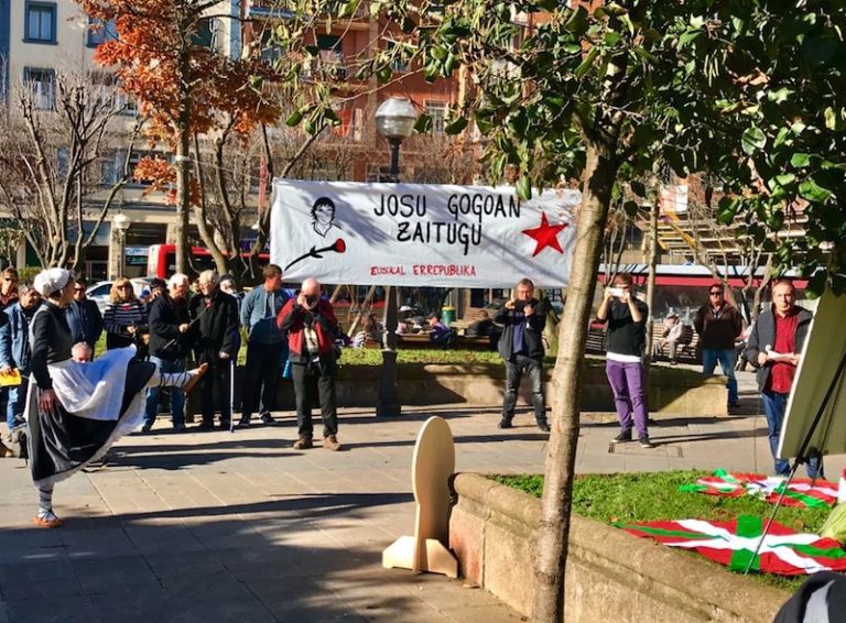 Santi Brouard eta Josu Muguruza, gogoan