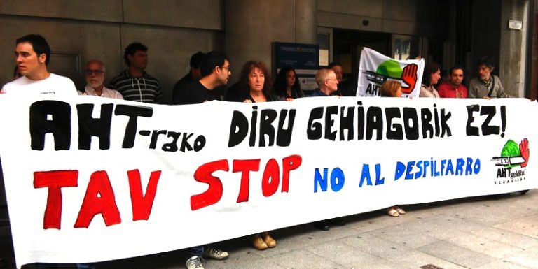 [IRITZIA] Euskal Herrian badira elefante zuriak