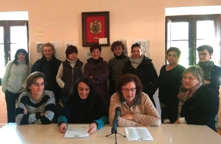 Las trabajadoras de Asistencial Villa de Betelu exigen recuperar derechos laborales, empleo digno y unos servicios públicos de calidad