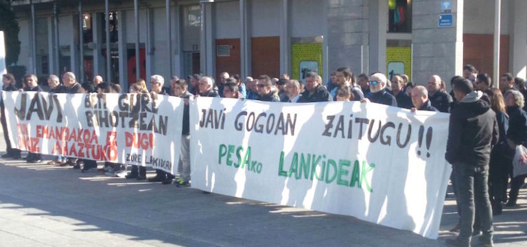 Urteko lehen lan heriotza salatu dute Pesako langileek