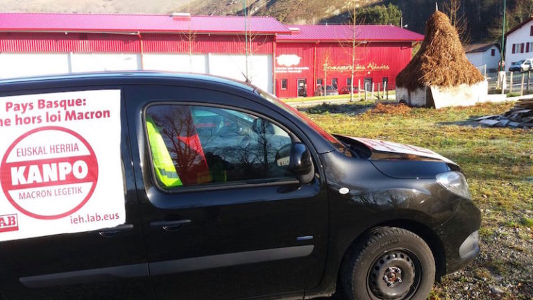 Nafarroa Beherean da «Tira-bira» dinamika ibiltaria