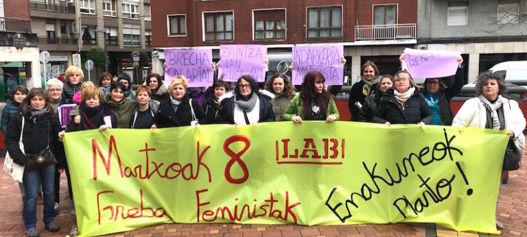 Emakumeok pairatzen dugun errealitatea salatu dugu Sestaon