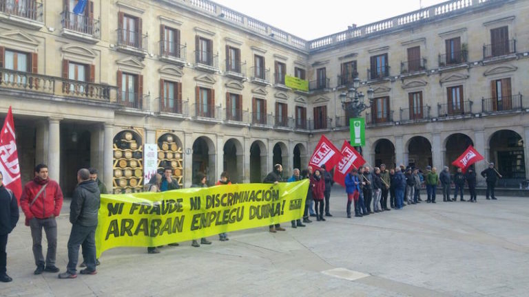 El ayuntamiento de Gasteiz acepta por unanimidad nuestra proposición para hacer frente al fraude y la discriminación en las contrataciones