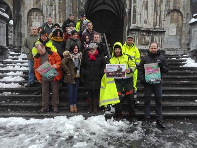 Zenbait kasutan udal eta foru administrazioko langileek bertan behera utzi dituzte lanuzteak, herritarren segurtasuna bermatzeko