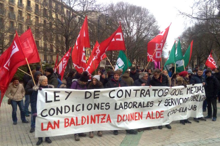 Hemos exigido en Iruñea la inclusión de cláusulas sociales en los contratos públicos