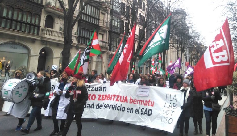 Kalera irten dira berriro Bizkaiko etxez etxeko laguntza zerbitzuko langileak