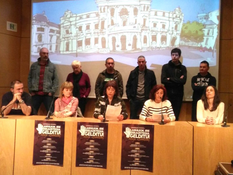 Ehun bat langile batzordek bat egin dute errauste plantaren kontra