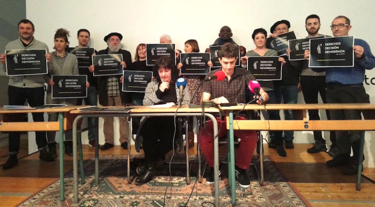 Manifestaziora deitu dugu iganderako, Nafarroako hainbat legeren aurka hartutako neurriak salatzeko