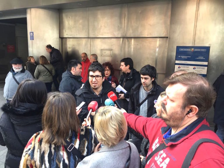 Martxoaren 20ko greba erregistratu dute gizarte ekimeneko ikastetxeetako langileek