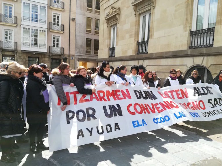 Hirugarren lanuztea egin dute Arabako etxez etxeko langileek