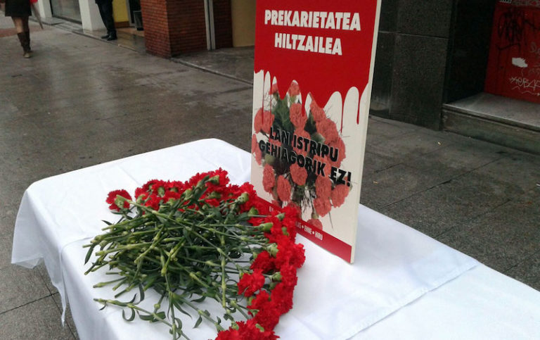Exigimos responder a las causas básicas de la precariedad, regular el sector de la pesca como es debido y mejorar las condiciones de vida y trabajo