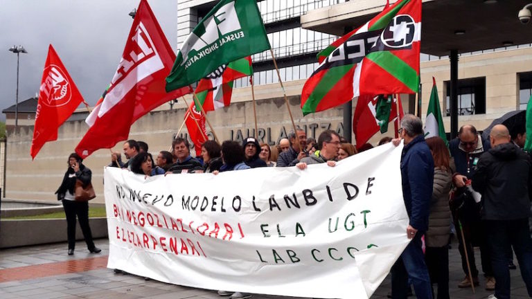 La huelga de las y los trabajadores de Lanbide ha tenido un 65% de seguimiento