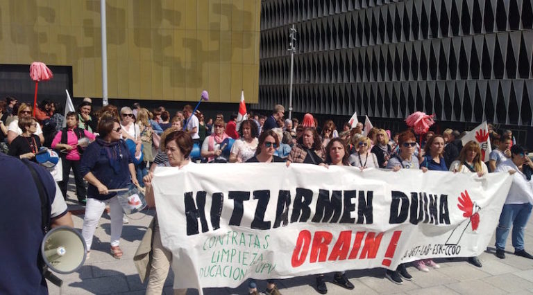 Las y los trabajadores de limpieza del departamento de Educación y de la UPV se movilizan en defensa del convenio