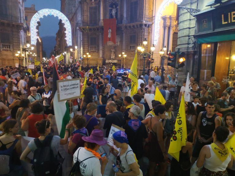 Estamos en Italia, junto con la caravana Abriendo Fronteras