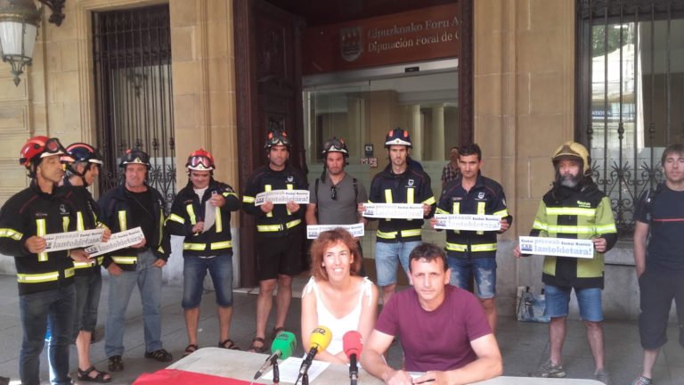 Iñaki Igerategi bere suhiltzaile lanpostura itzultzea eskatu diogu Gipuzkoako Foru Aldundiari