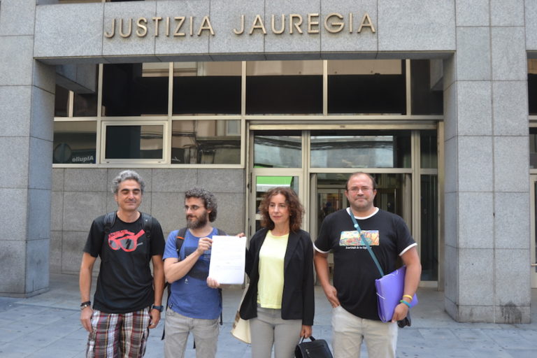 Osakidetzako beste zazpi kategoriatan jarri dugu salaketa